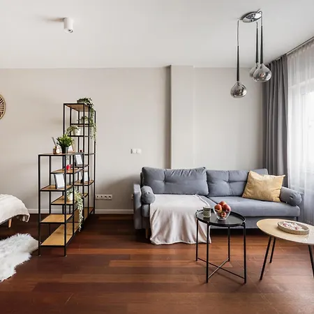 Niceone Number 9 - W Samym Centrum! 弗罗茨瓦夫