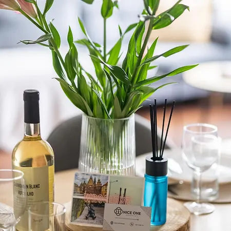 Niceone Number 9 - W Samym Centrum! * Wrocław